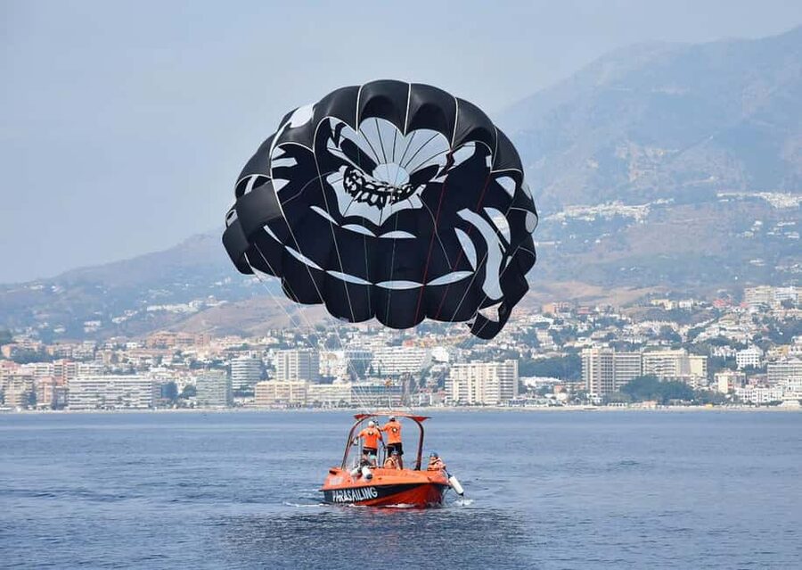 Fuengirola: The Best Parasailing Experience in Fuengirola - Flying 350 meters above Fuengirola: what you get for the $47 price