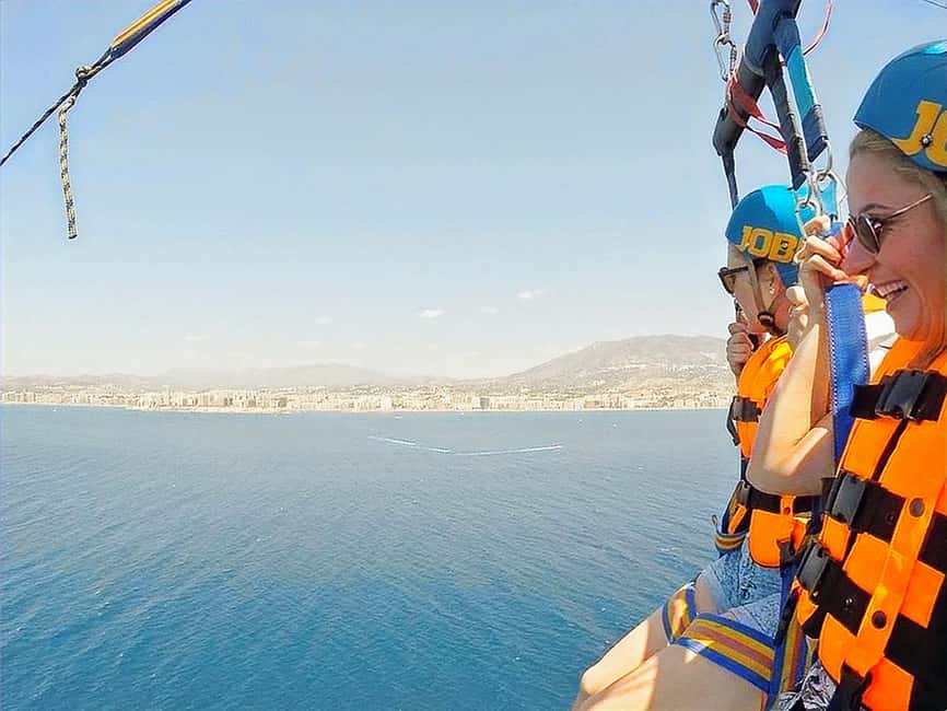 Fuengirola: The Best Parasailing Experience in Fuengirola - The winch boat takeoff: how the first minutes actually feel