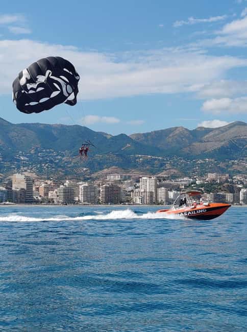 Fuengirola: The Best Parasailing Experience in Fuengirola - Check-in and the rhythm of the day in Fuengirola’s port