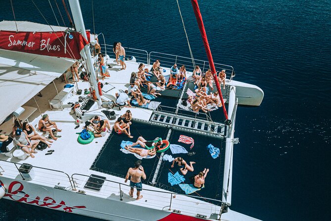 Full-Day Catamaran Cruise to Hvar & Pakleni Islands with Food and free Drinks - Key points to know before you go