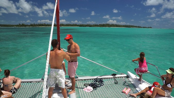 Full-Day Catamaran Cruise to Île aux Cerfs with BBQ Lunch - The lagoon snorkeling stop: equipment is included, but water conditions matter