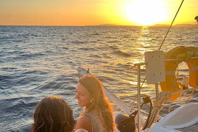 Full Day, Half Day, or Sunset Sailing Cruise with Tapas & Drinks - Sunset sailing: shorter ride, calmer light, and special crew moments