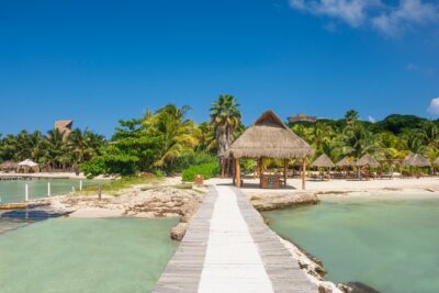 Full-Day Luxurious Catamaran Adventure - Cancún to Isla Mujeres - Getting Aboard at Puerto Juarez (and What the Boat Experience Is Like)