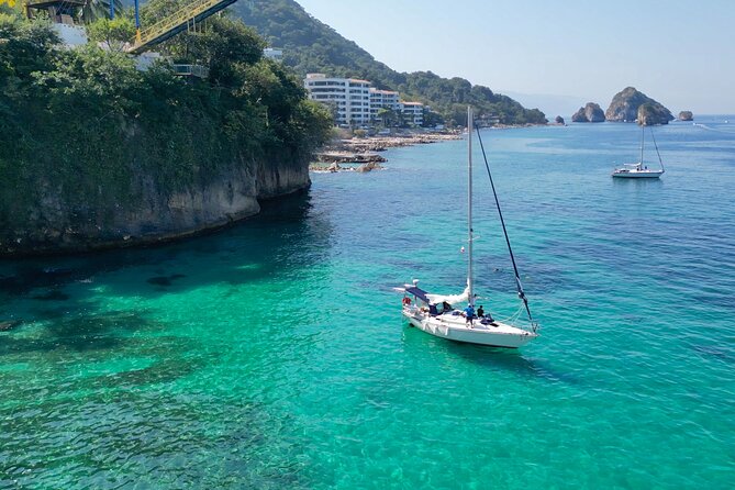 Full-Day Private Sailing Cruise Puerto Vallarta with Snorkeling - Food on board: fresh guacamole isn’t a small detail here