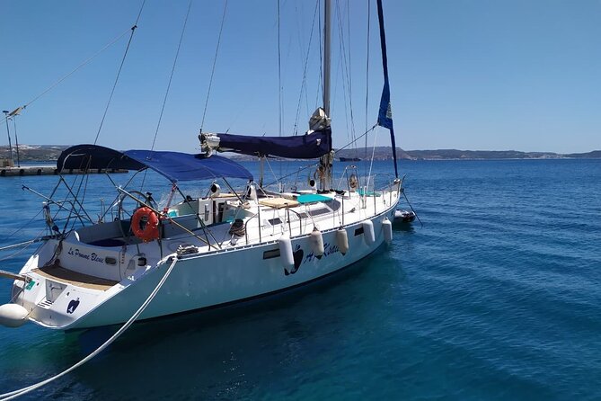 Full day sailing cruise on the West side of Milos island - The scenic cruise passes: Klima, Syrma fishing houses, Arkoudes, and Cape Vani