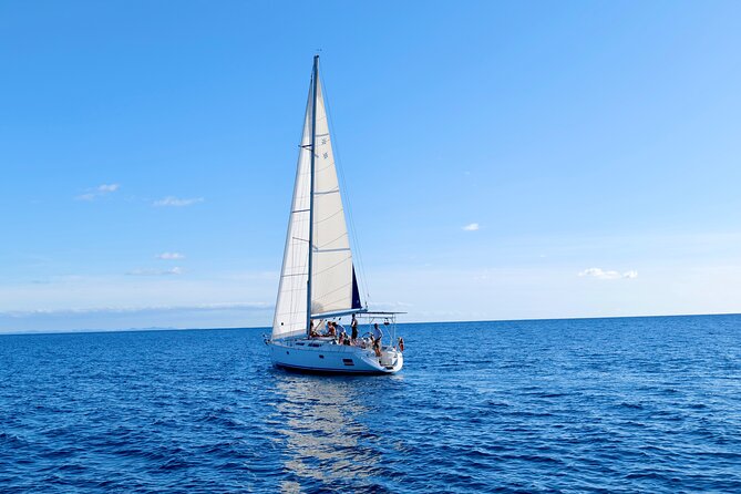 Full day Sailing yacht - Beautiful day on the Atlantic Ocean - Key highlights to know before you go