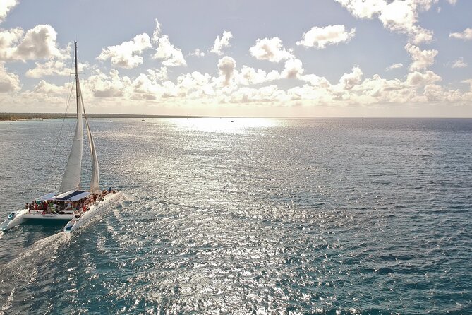 Full-Day Tour to Saona Island Sailing with Lunch and Beverages - The catamaran return: why the ride matters almost as much as the island
