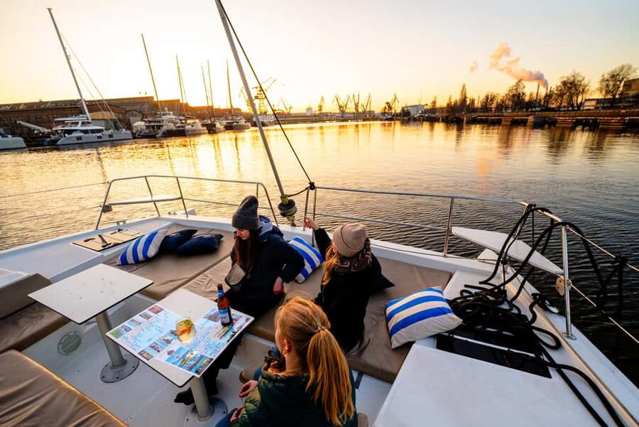 Gdansk/Sopot: Breakfast Cruise on a Catamaran - The buffet breakfast: what you’ll actually eat (and how to plan for it)