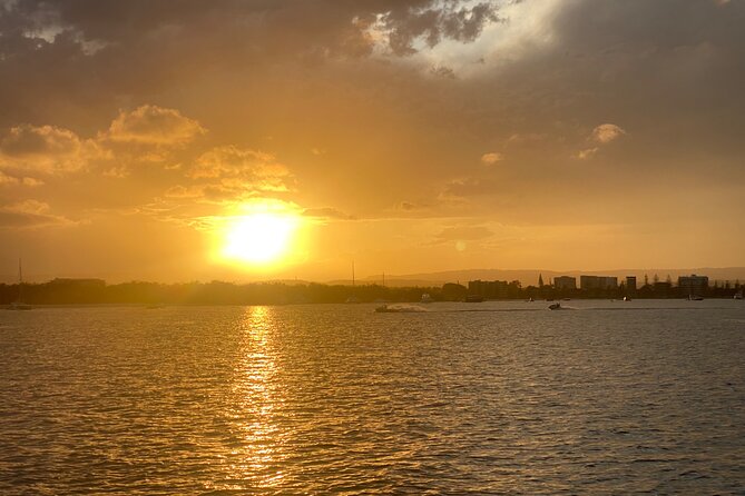Gold Coast 2 hour Sunset Sailing Cruise with Drinks&Tasting Plate - Hosts, Service, and the Little Details That Make It Feel Right