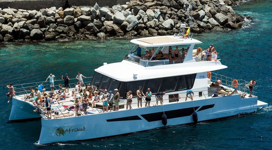 Gran Canaria: Afternoon Catamaran Cruise with Food & Drink - The Swim and Snorkel Stop: When the Bay Takes Over