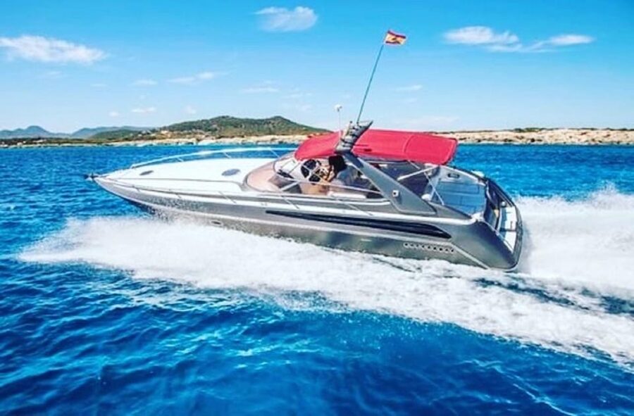 Gran Canaria: Private yacht excursion with Aperitif, drinks and snorkeling - From Puerto Rico to Mogán: the flow of your 4 hours