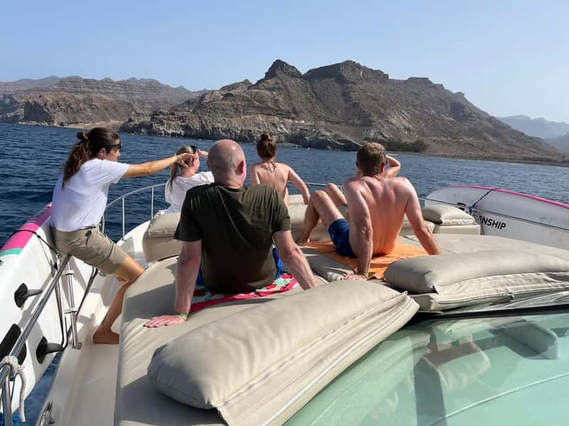 Gran Canaria: Shared yacht excursion with beverages, lunch and snorkeling - Food and open bar: snacks now, appetizer after