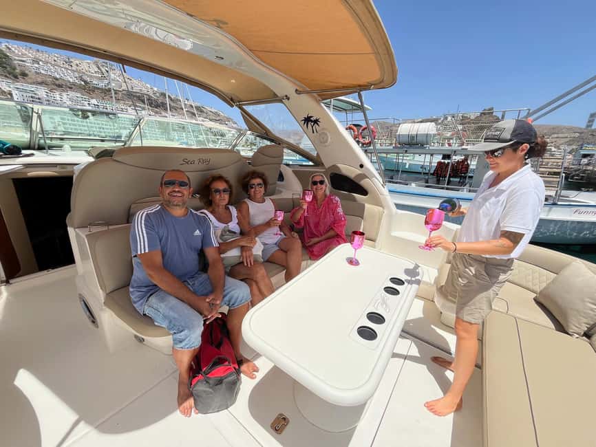 Gran Canaria: Shared yacht trip with drinks, lunch, and snorkeling - Perchel cove swim time: snorkeling and paddleboards