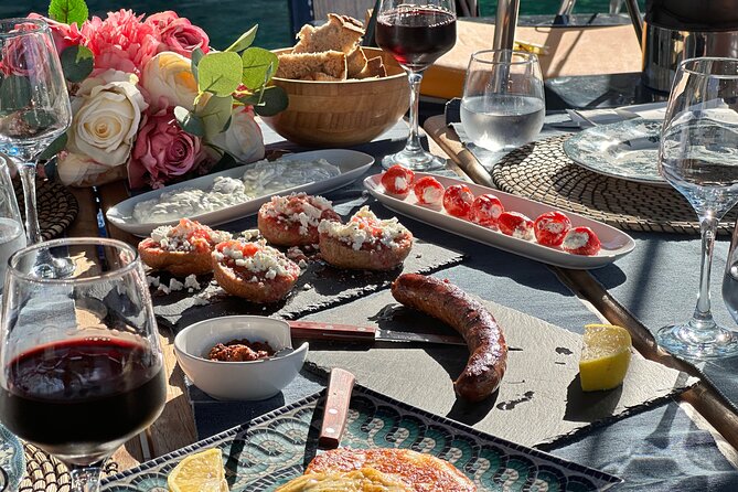 Greek Gastronomy & Wine Pairing Cruise with a Sommelier in Athens - Wine Pairing With a Sommelier: What to Expect Without Surprises
