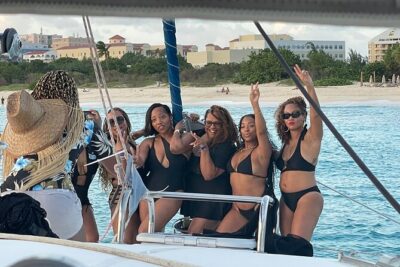 Hakuna Matata - St Maarten Catamaran day cruise - Simpson Bay, Maho Beach, Mullet Bay, and La Semanna: how the stops work