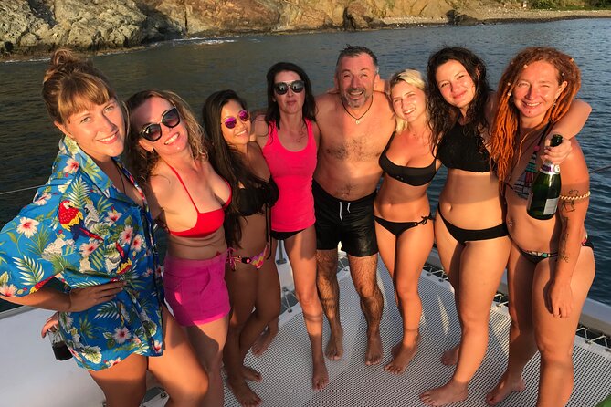 Hakuna Matata - St Maarten Catamaran day cruise - Homemade lunch, unlimited drinks, and dinner on the sail back
