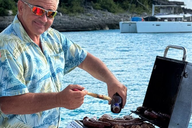 Hakuna Matata - St Maarten Catamaran day cruise - Captain Robert and the crew: the human part that makes the boat feel easy