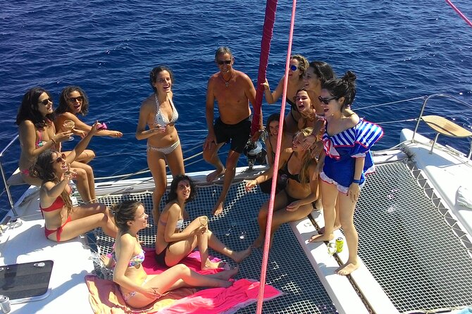 Half-Day Luxury Catamaran Sailing Cruise in Granada - Setting Off from La Herradura: Where the day starts