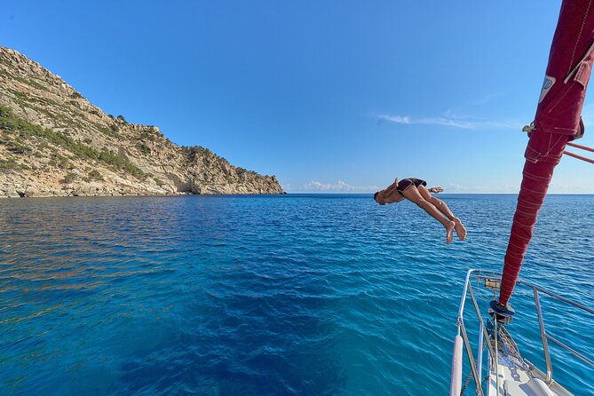 Half day on a private sailboat in Mallorca (port d'andratx) - David, Patricia, and Percy: The Crew Style That Shows Up in the Reviews