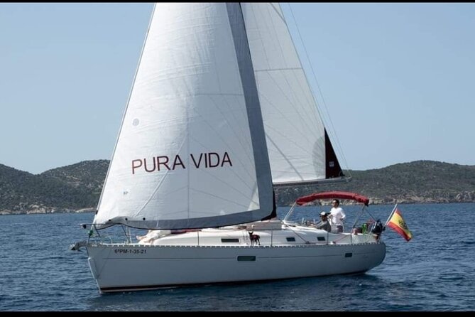 Half day on a private sailboat in Mallorca (port d'andratx) - Boat Comfort and Private-Group Size: Up to 8 Means It Feels Like Yours