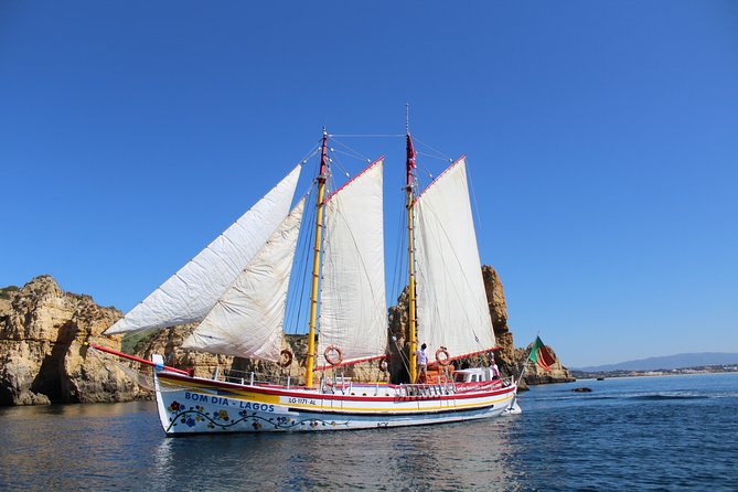 Half-Day Sailing Tour in Baia de Lagos with Lunch - Food and wine: what’s included, what you’ll pay for