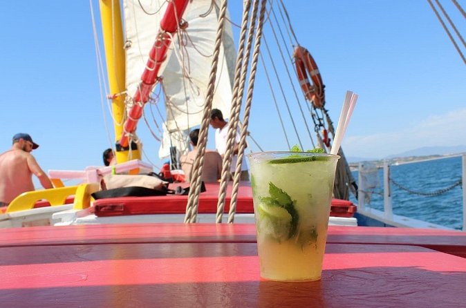 Half-Day Sailing Tour in Baia de Lagos with Lunch - Crew, safety, and the laid-back vibe on a small sail boat