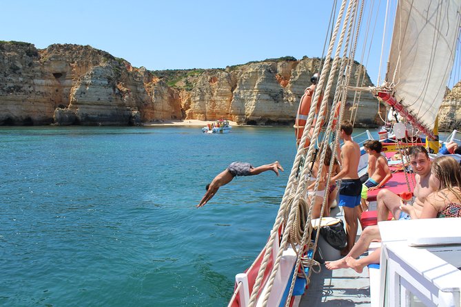 Half-Day Sailing Tour in Baia de Lagos with Lunch - Ponta da Piedade by sail: coastal views and the lunch anchor