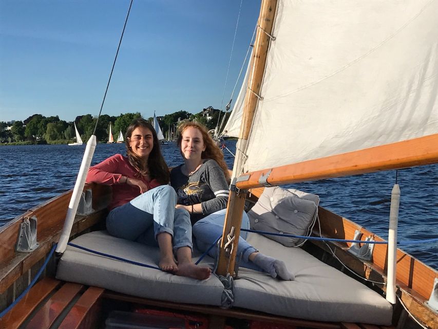 Hamburg: Alster River Sailing Tour on a 2-Masted Sailboat - Weather and clothing: how to stay comfortable on a windy river