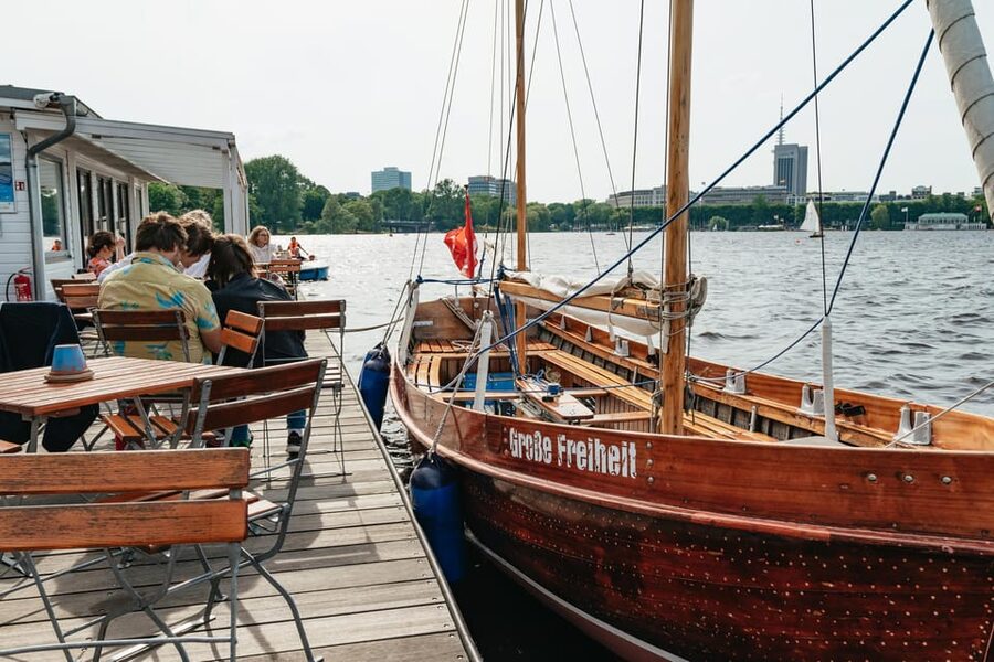 Hamburg: Alster River Sailing Tour on a 2-Masted Sailboat - Price and value: $45 for real sailing, not just a boat ride