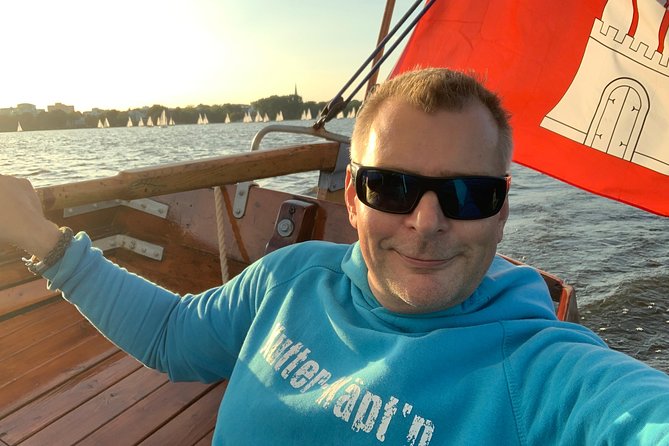 Hamburg Small-Group Sunset Sailing Cruise on Lake Alster - Price and value: is $46.56 worth it?