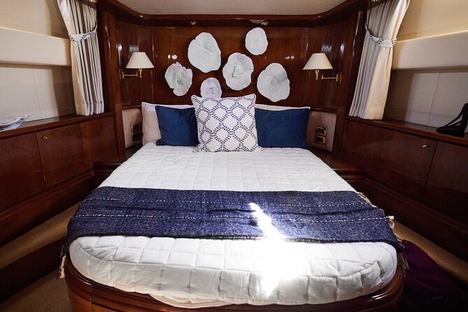 Heather Nikki 80 ft Italian Azimut Yacht Rental - Price and value: $3,776 for up to 10 people