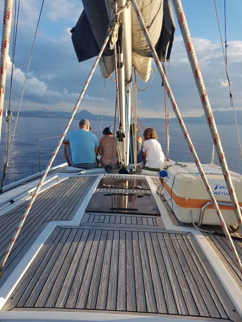 Heraklion: Dia Island Morning Sailing Trip with Snorkeling - Getting to the boat: Cafe Marina and the Old Port vibe