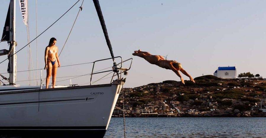 Heraklion: Dia Island Sailing Cruise with Snorkeling - Crew names and onboard vibe: safety first, stories always