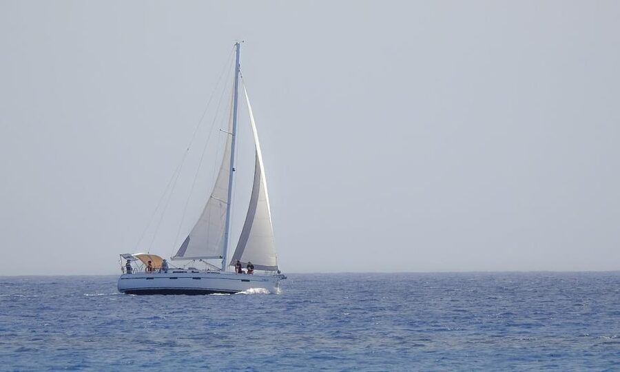 Heraklion: Sailing Cruise to Dia Island with Drinks and Meal - The return to Heraklion: sunset time for the afternoon option