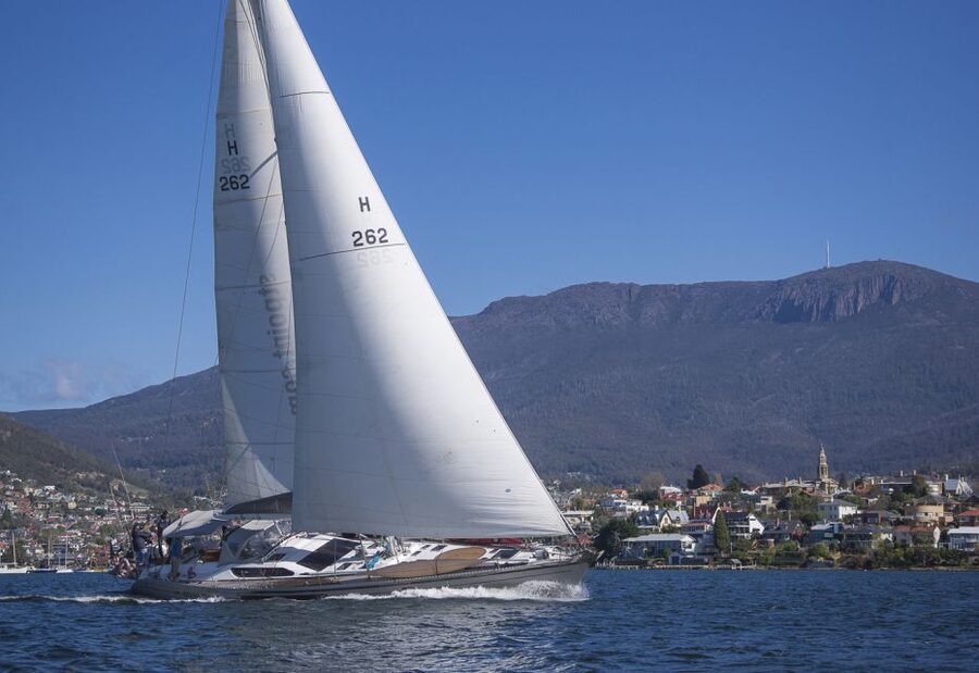 Hobart: Luxury Yacht Scenic Sailing Tour with Snacks - Snacks, coffee, scones, and cheese: the food that keeps it relaxed