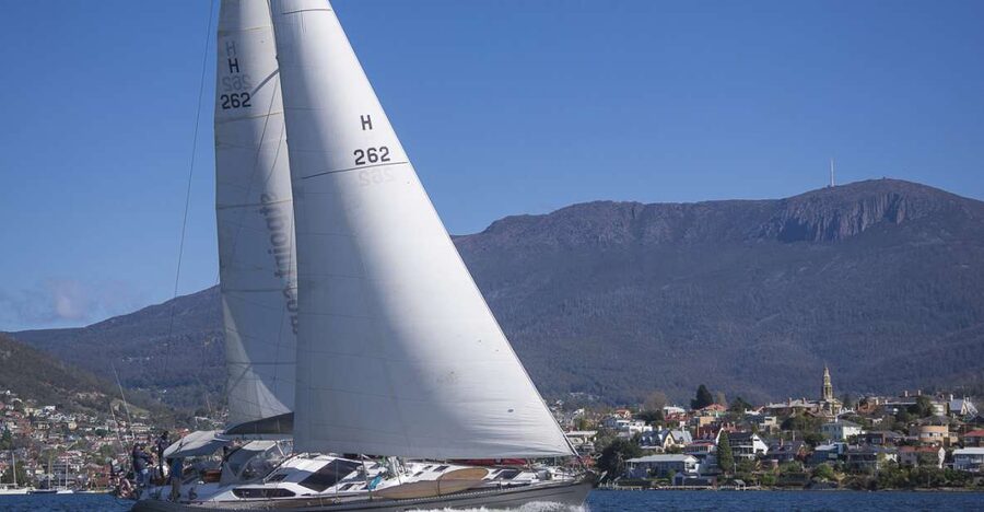 Hobart: Luxury Yacht Scenic Sailing Tour with Snacks - Price and value: what you’re actually paying for at $120