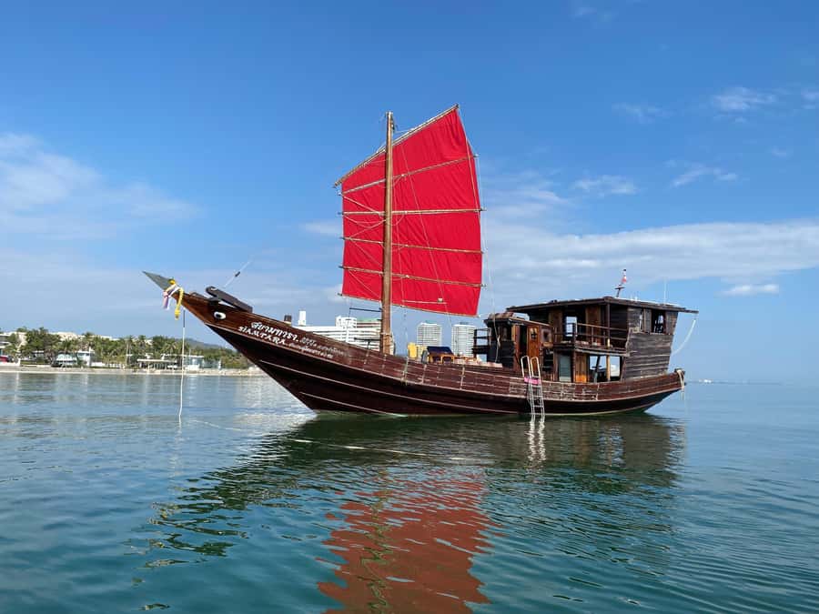 Hua Hin: Full-Day Trip to Sam Roi Yot by Sail Boat - The Morning Flow: From Safety Briefing to Real Sailing Time
