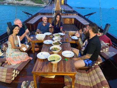Hua Hin: Siamtara Sunset Sailing Dinner Cruise with Pickup - Siamtara wooden sailboat: comfort first, pirate theme second