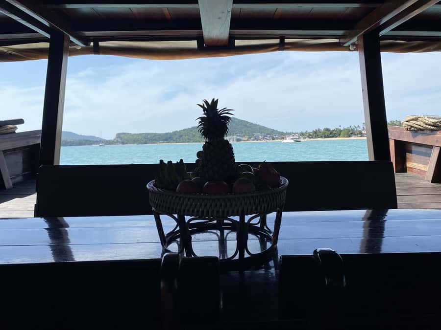 Hua Hin: Siamtara Sunset Sailing Dinner Cruise with Pickup - The Thai dinner buffet: what you actually eat on the water
