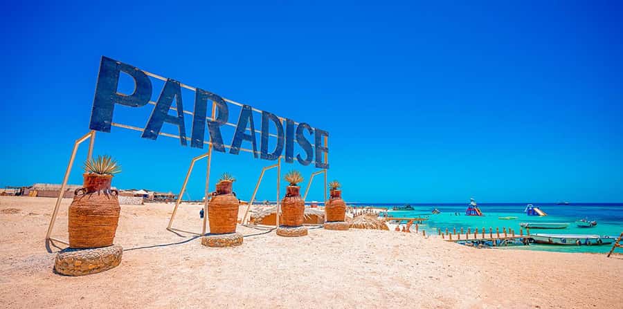 Hurghada: Paradise Island Yacht Cruise, Lunch & Snorkeling - Morning 7-hour yacht trip: what your day feels like step by step