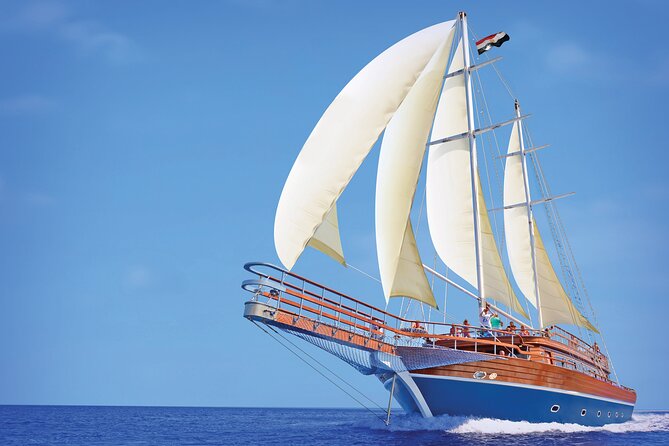 Hurghada Pirates sailing boat to Orange bay & Buffet Lunch - Quick hits
