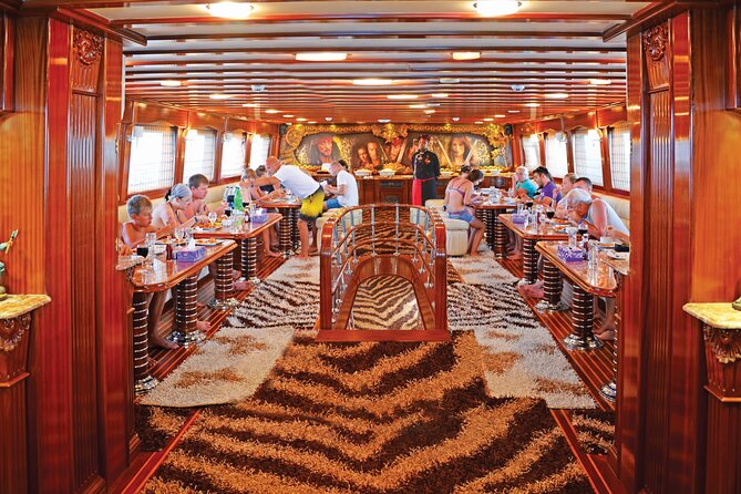 Hurghada Pirates sailing boat to Orange bay & Buffet Lunch - Who this Pirate cruise is best for