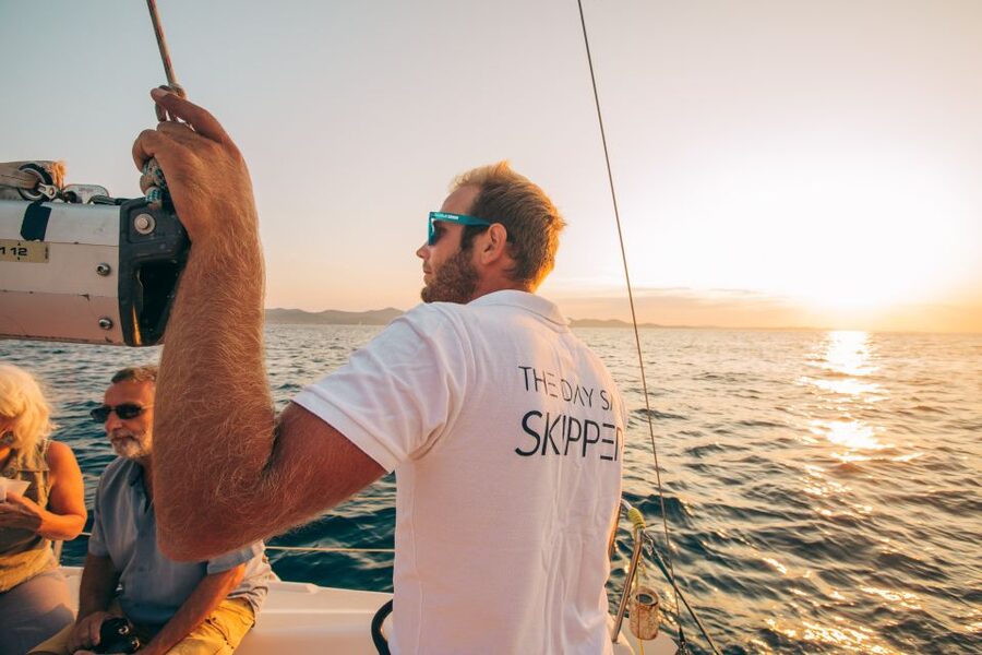 Hvar: Romantic Sunset Sailing Experience On A Comfort Yacht - Practical Tips for a Smooth Hvar Sunset Evening