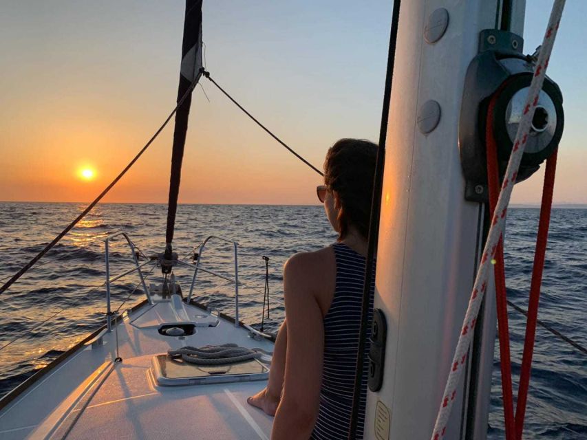 Hvar: Romantic Sunset Sailing Experience On A Comfort Yacht - Yacht Size and Privacy: 8 Max, Usually Around 4