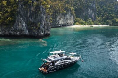 Hype Yacht : VIP tour Krabi Islands & Phang Nga Bay from Phuket - Koh Hong Island: lagoon swimming and the snorkeling you’ll remember