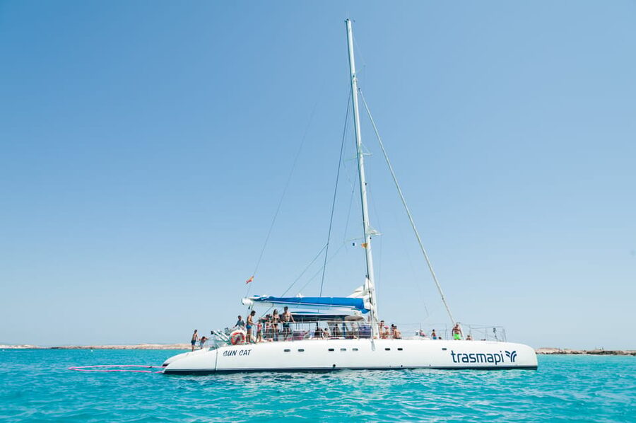 Ibiza: Catamaran Cruise to Formentera with Meal and Drinks - The crew and guide Tina: friendly structure, not stiff tourism