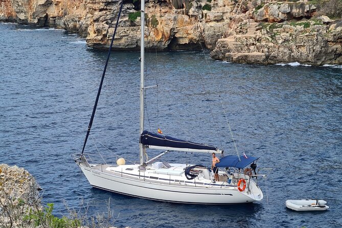 Ibiza & Formentera Private Deluxe Sailing: Full Day - The return: sailing back to Ibiza with calmer vibes