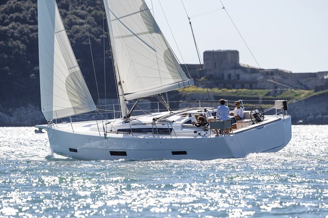 Ibiza Midday or Sunset Sailing with Light Snacks and Open Bar - Live local commentary: stories that make the coastline make sense