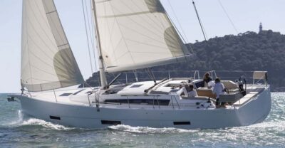 Ibiza: Midday or Sunset Sailing with Snacks and Open Bar - Price and value: what $82 buys on the water