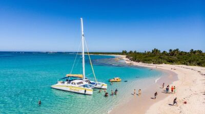 Icacos Deserted Island Catamaran, Snorkel, and Picnic Cruise - Sailing to Cayo Icacos: The Part Where You Feel the Caribbean Shift